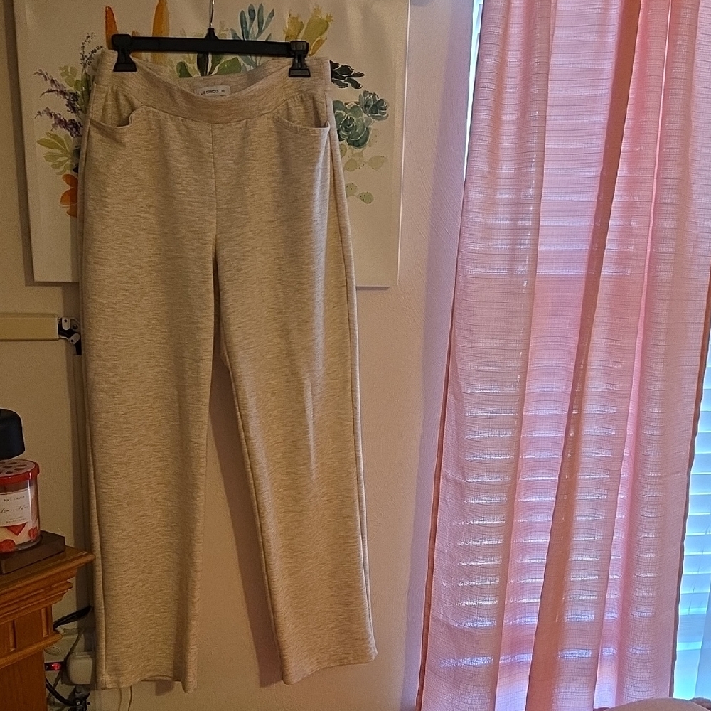Liz Claiborne Light Beige Wide-Leg Knit Pants